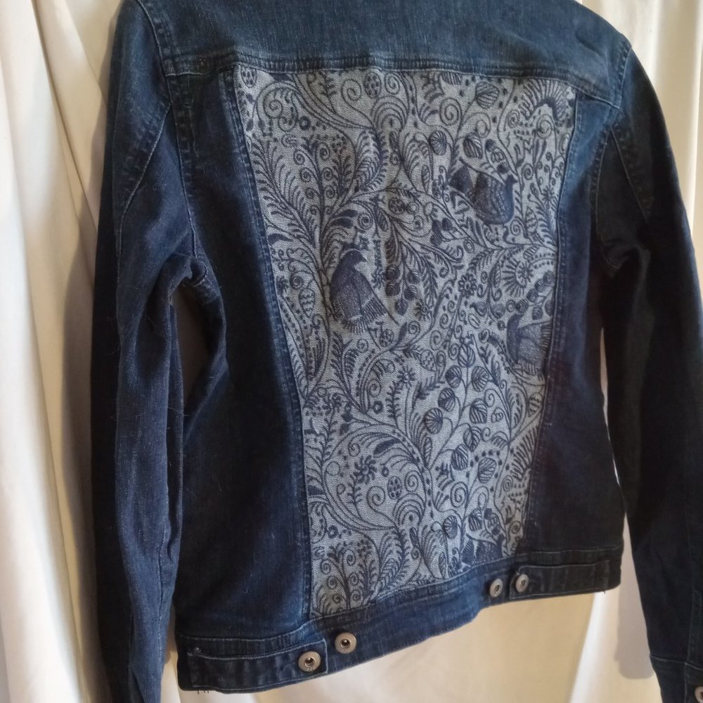 Beautiful Embroidered Denim Jacket - Picture 3 of 4